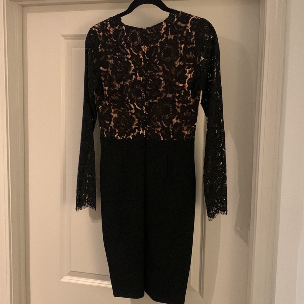 Dress - Picture 2 of 4